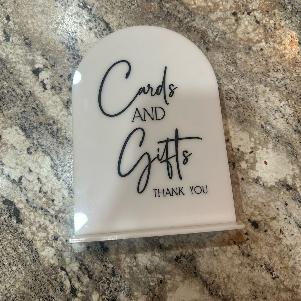 Cards and gifts acrylic sign - Picture 2 of 5